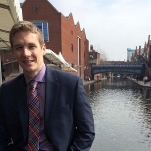 Meet your Posher, Tom